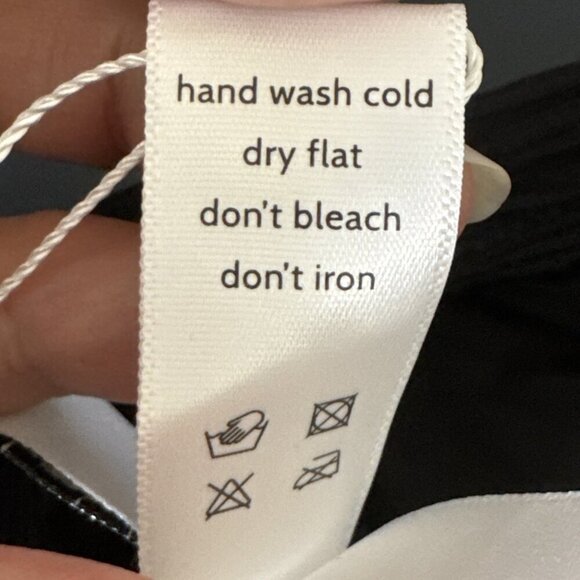 Andie Women's M Banded Cheeky Ribbed Swim Bottom Black NWT 9586 - Picture 16 of 16